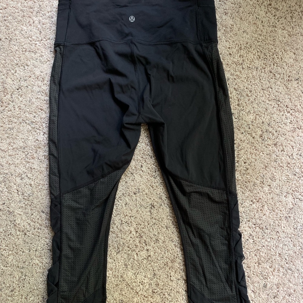 Cropped ballet detail legging